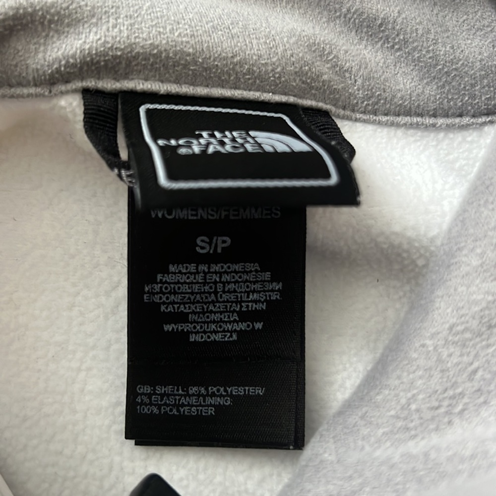 The North Face Softshell Bionic White Patterned F… - image 4